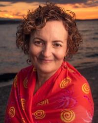 Maureen Rivelle - Reiki Master, Energy Intuitive -guest with Darcy Pariso on Transformation Talk Radio